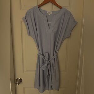 Vineyard Vines Blue and White Striped Short Dress, Large